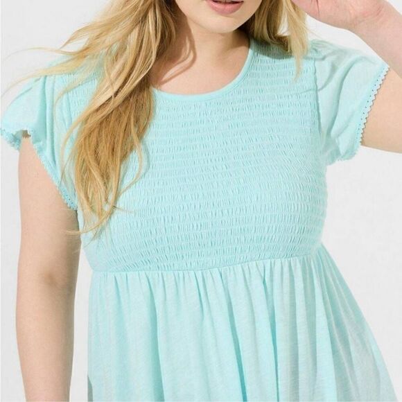 Torrid Smocked Bodice Babydoll Blouse - Picture 1 of 8
